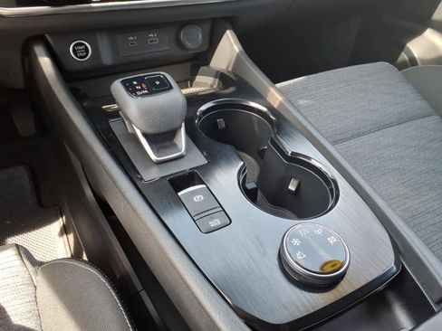 Certified 2023 Nissan Rogue SV AWD/4WD image 21