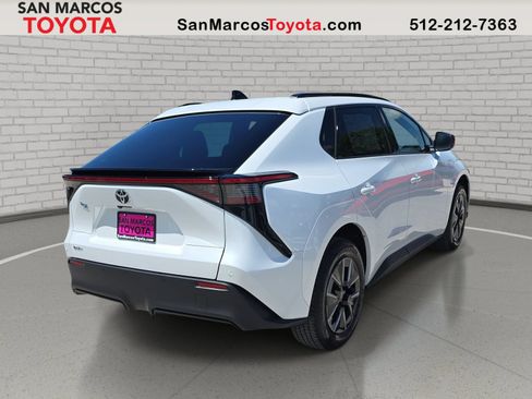 New 2026 Toyota bZ FWD image 5
