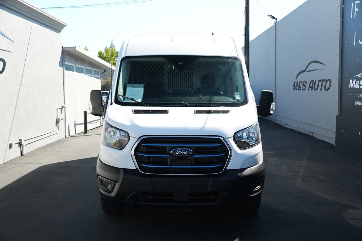 Used 2023 Ford E-Transit Medium Roof RWD image 2