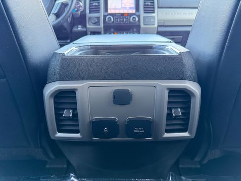 Used 2019 Ford F350 Lariat w/ Lariat Ultimate Package image 11