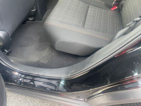 Used 2025 Honda HR-V Sport image 27