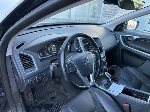 Used 2015 Volvo XC60 T5 image 7