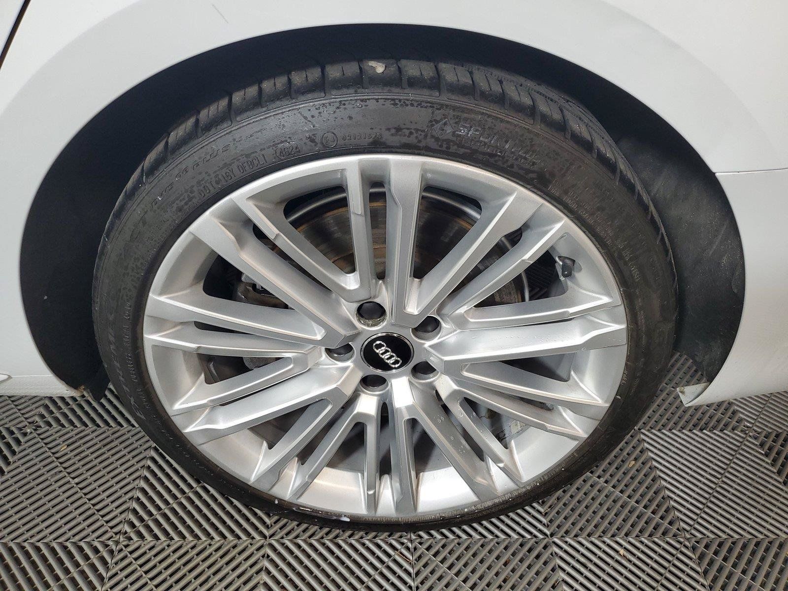 Used 2019 Audi A4 2.0T Premium Plus w/ Premium Plus Package AWD/4WD image 10
