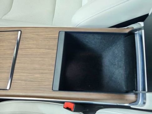 Used 2022 Tesla Model S Base image 49