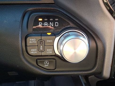 Used 2023 RAM 1500 Laramie AWD/4WD image 16