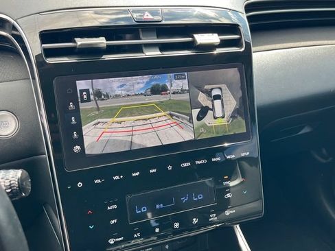 Certified 2023 Hyundai Tucson Limited FWD image 23