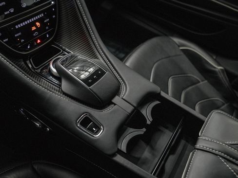Used 2019 Aston Martin DBS Superleggera RWD image 31