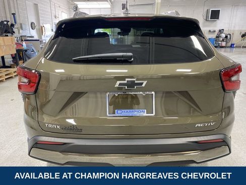Certified 2024 Chevrolet Trax ACTIV FWD image 40