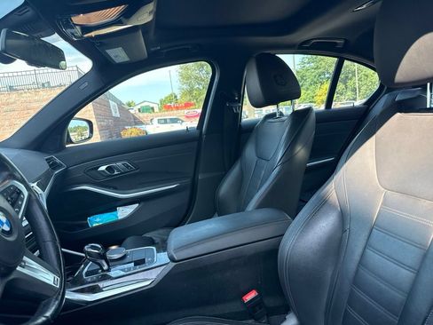 Used 2021 BMW M340i xDrive w/ Premium Package AWD/4WD image 2
