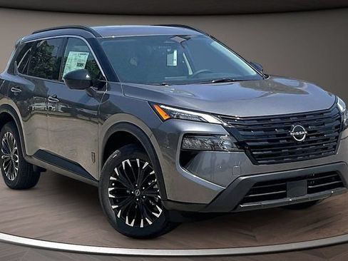 New 2026 Nissan Rogue Dark Armor AWD/4WD image 2