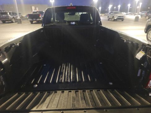 Used 2020 Toyota Tacoma SR image 5