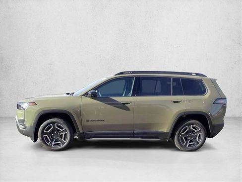 New 2026 Jeep Cherokee Laredo image 2