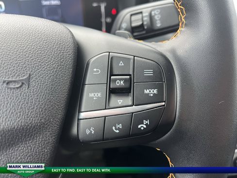 Used 2025 Ford Maverick Tremor AWD/4WD image 12