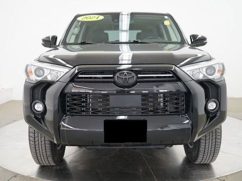Used 2024 Toyota 4Runner SR5 Premium w/ Moonroof Package AWD/4WD image 2