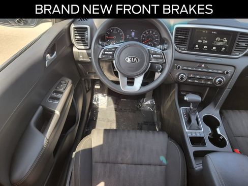 Used 2021 Kia Sportage LX AWD/4WD image 9