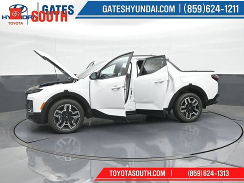 Used 2025 Hyundai Santa Cruz Limited AWD/4WD image 58