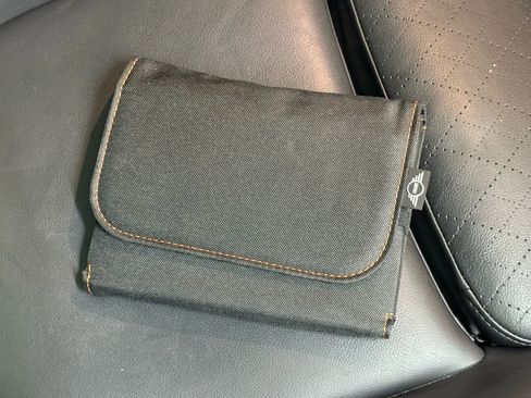 Used 2022 MINI Cooper S image 56