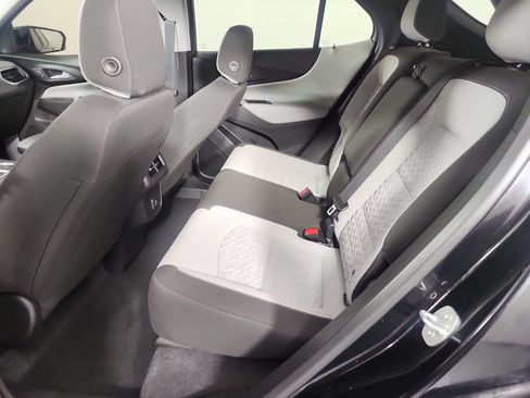 Used 2023 Chevrolet Equinox LS w/ LS Convenience Package AWD/4WD image 28