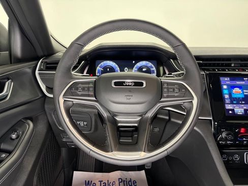 New 2026 Jeep Grand Cherokee L Laredo AWD/4WD image 15