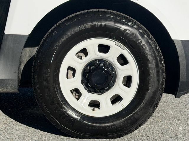 Used 2024 Chevrolet Brightdrop 600 w/ Commercial Equipment Package AWD/4WD image 17