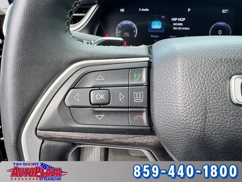 Used 2023 Jeep Grand Cherokee Limited AWD/4WD image 21