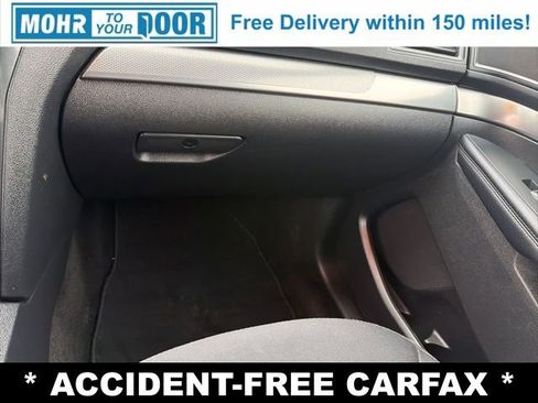 Used 2018 Ford Explorer XLT w/ Equipment Group 201A image 25