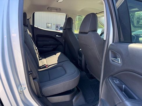 Used 2017 Chevrolet Colorado LT w/ LT Convenience Package image 14