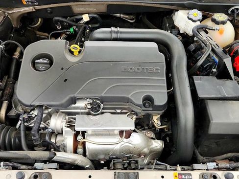 Used 2024 Chevrolet Malibu RS FWD image 24