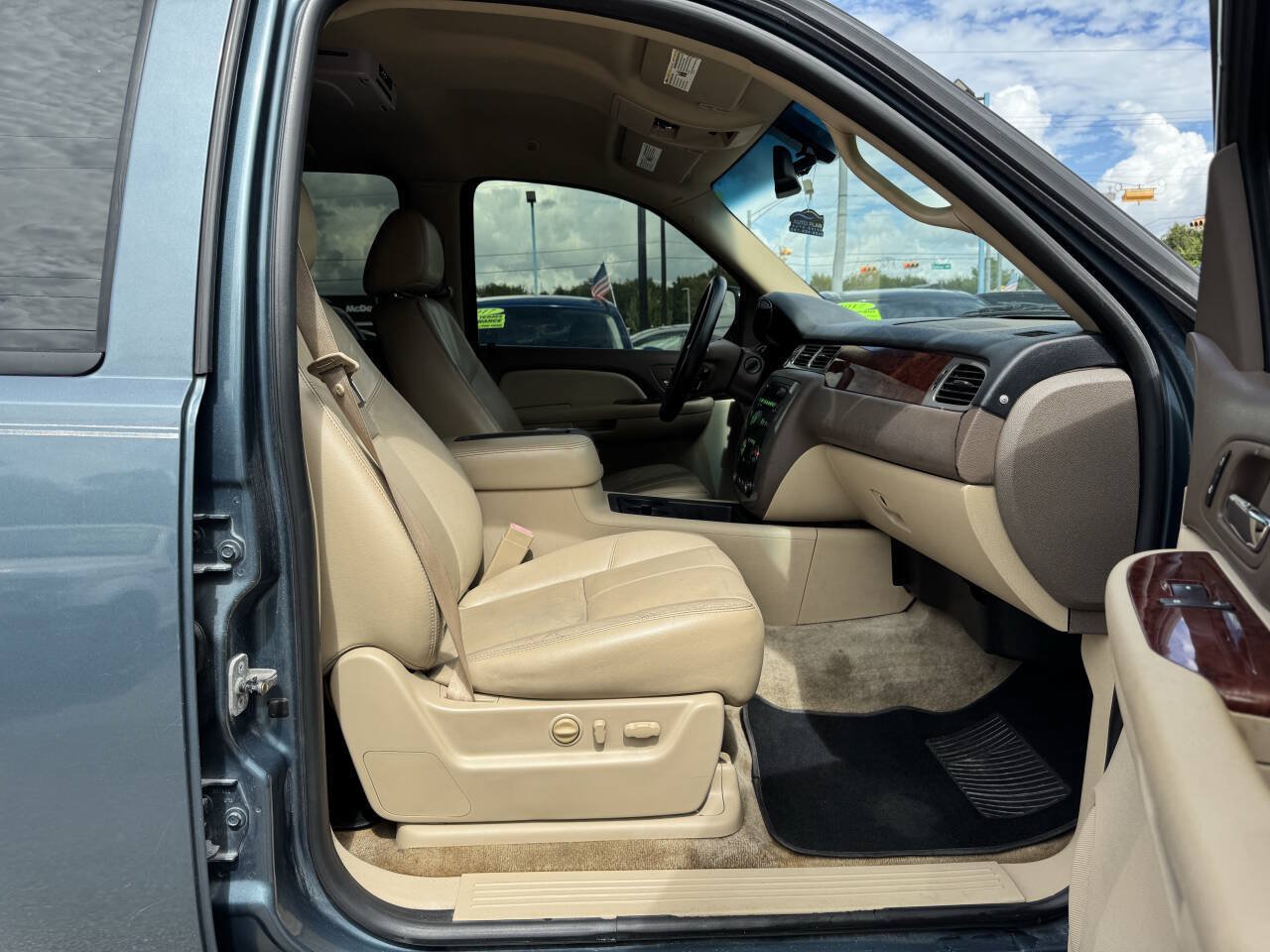 Used 2009 GMC Yukon SLT AWD/4WD image 12