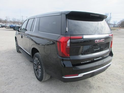 New 2026 GMC Yukon XL Elevation w/ Elevation Premium Package image 7