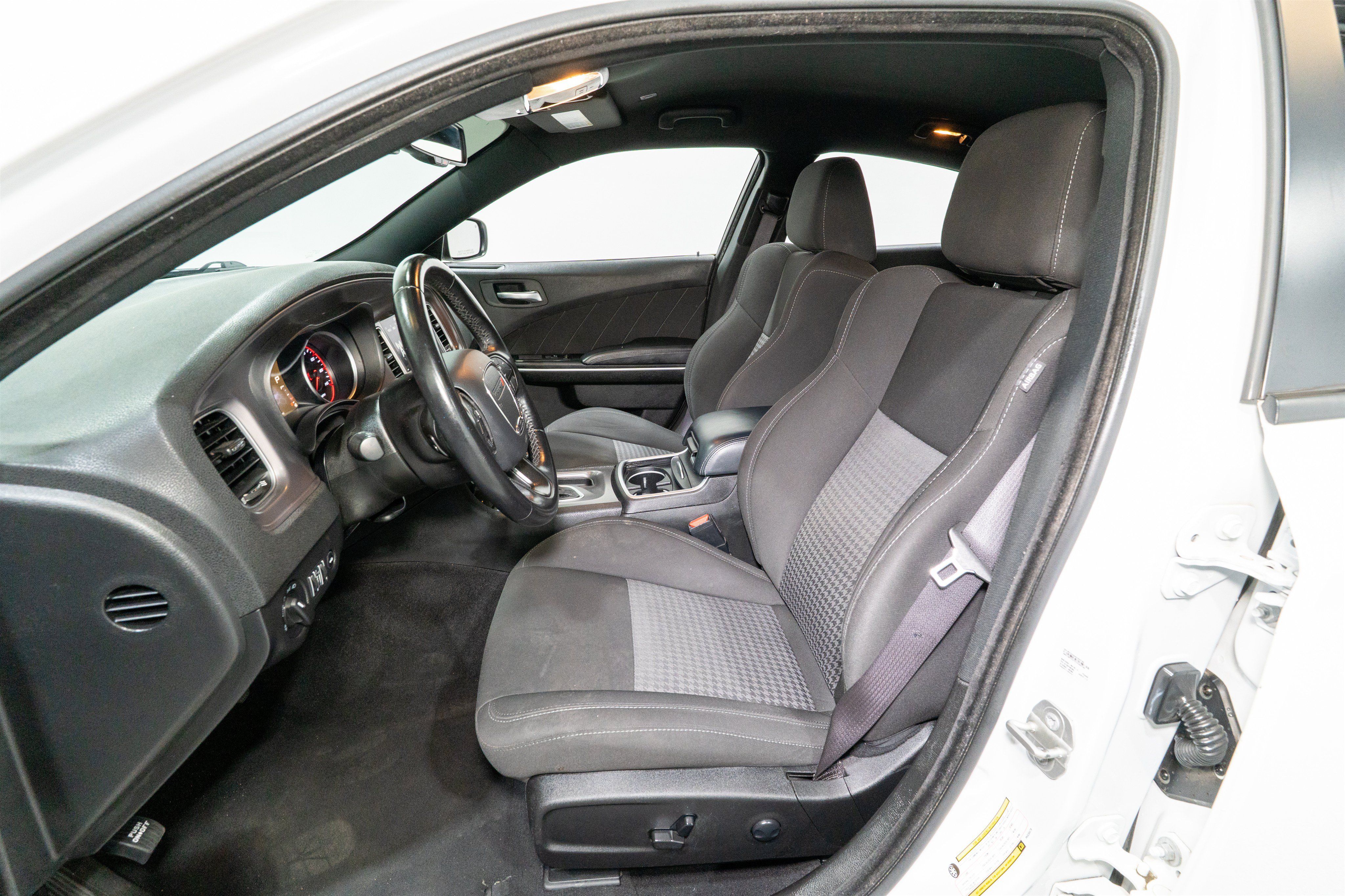Used 2023 Dodge Charger GT RWD image 15