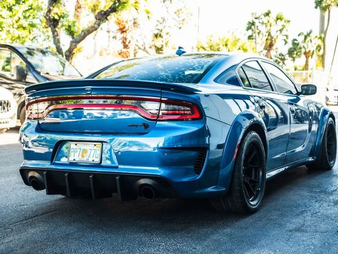 Used 2022 Dodge Charger SRT Hellcat RWD image 15