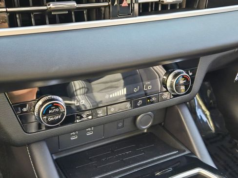 New 2025 Mitsubishi Outlander Trail Edition image 23