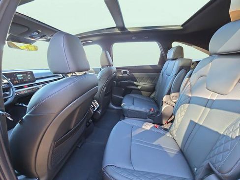 New 2026 Kia Sorento SX Prestige image 19