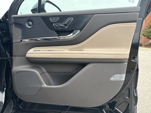 Used 2024 Lincoln Corsair Grand Touring w/ Equipment Group 302A image 33