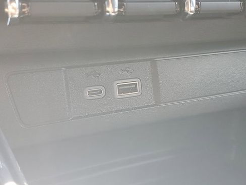 Certified 2024 GMC Canyon Denali AWD/4WD image 29