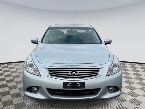 Used 2015 INFINITI Q40 AWD w/ Navigation Package image 6