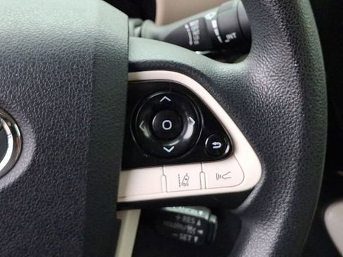 Used 2017 Toyota Prius Two image 26