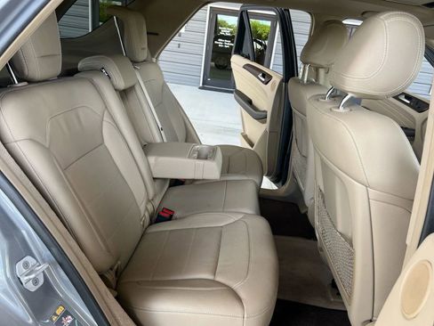 Used 2015 Mercedes-Benz ML 350 2WD w/ Premium 1 Package image 10