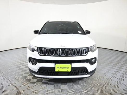 Used 2024 Jeep Compass Limited AWD/4WD image 9