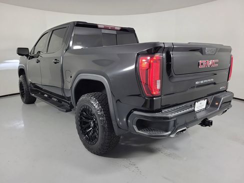 Used 2019 GMC Sierra 1500 AT4 w/ AT4 Premium Package AWD/4WD image 3