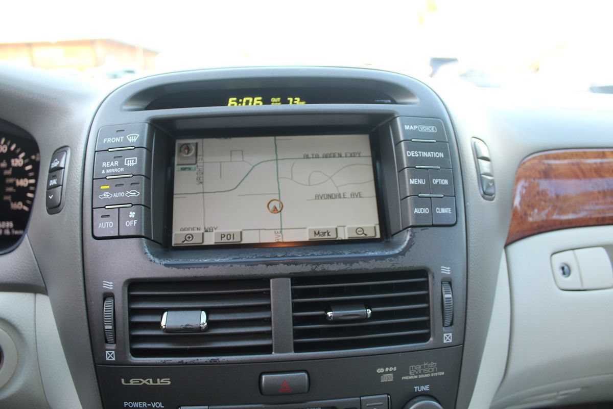 Used 2002 Lexus LS 430 w/ Navigation/Mark Levinson Pkg RWD image 27