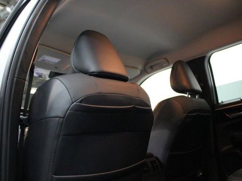 Used 2023 Mitsubishi Outlander SE image 27