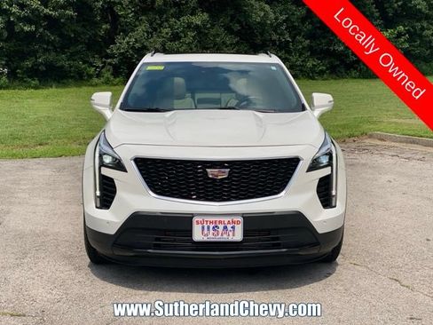 Used 2023 Cadillac XT4 Sport w/ Sun And Sound Package AWD/4WD image 2