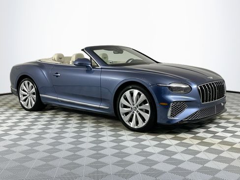 New 2026 Bentley Continental GTC image 3