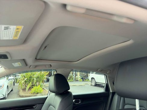 Used 2024 Honda Civic EX-L image 16