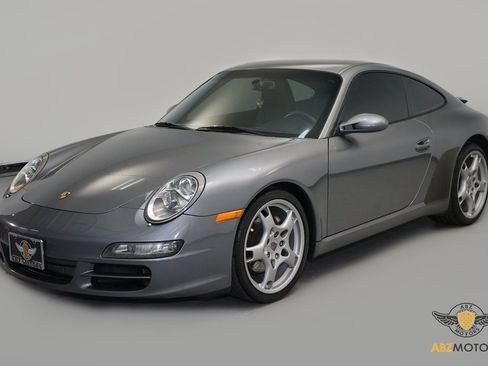 Used 2005 Porsche 911 Carrera image 3