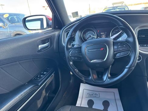 Used 2022 Dodge Charger SXT image 35