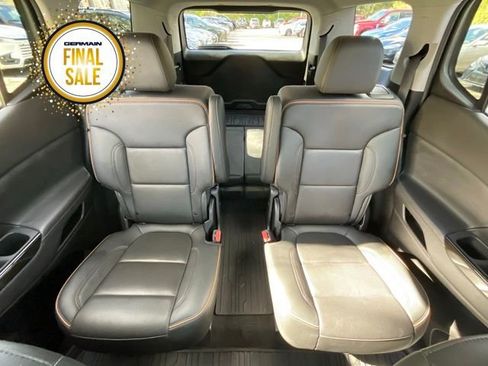 Used 2021 GMC Acadia AT4 w/ Technology Package image 13