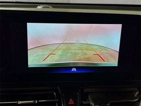 Used 2025 Chevrolet TrailBlazer LT image 11